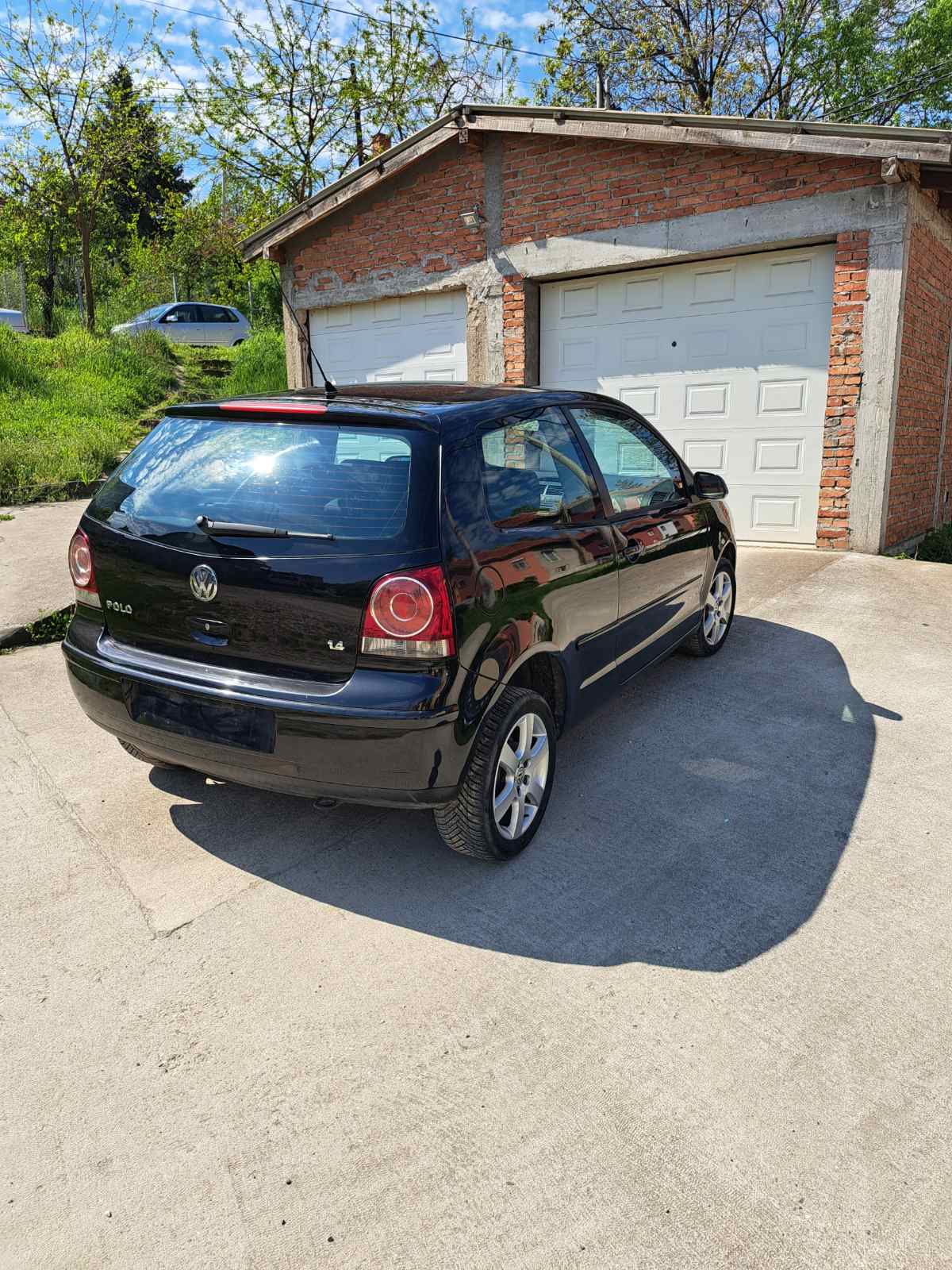 Prodajem Wolksvagen Polo 1.4 2005.god