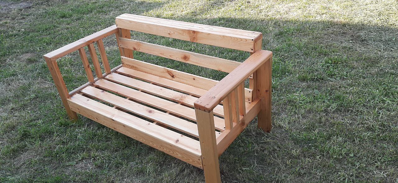 Bastenska garnitura Sibirski Aris