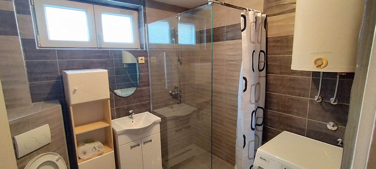 Izdajem dvosoban stan u uzem centru grada – Smederevo