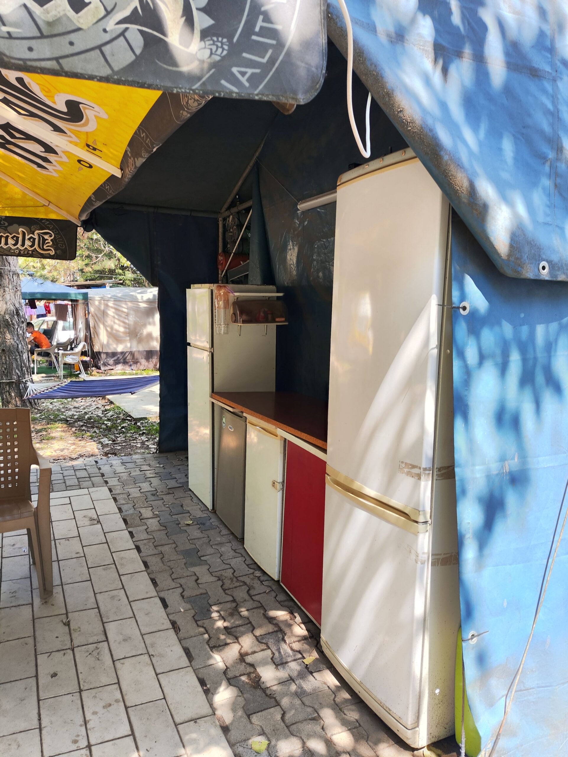 Kamp prikolica na Srebrnom jezeru