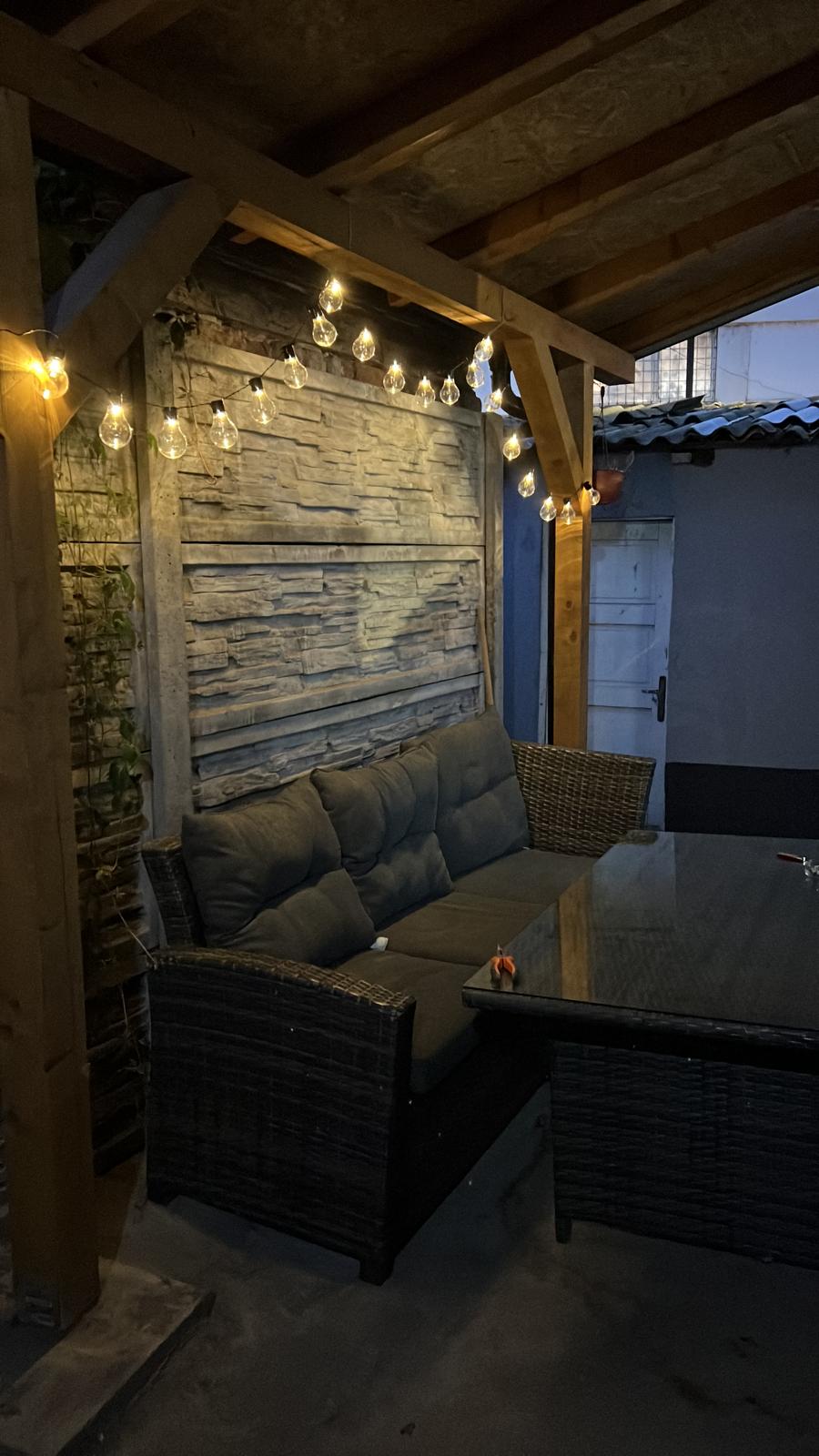 Stan u centru kod muzicke skole