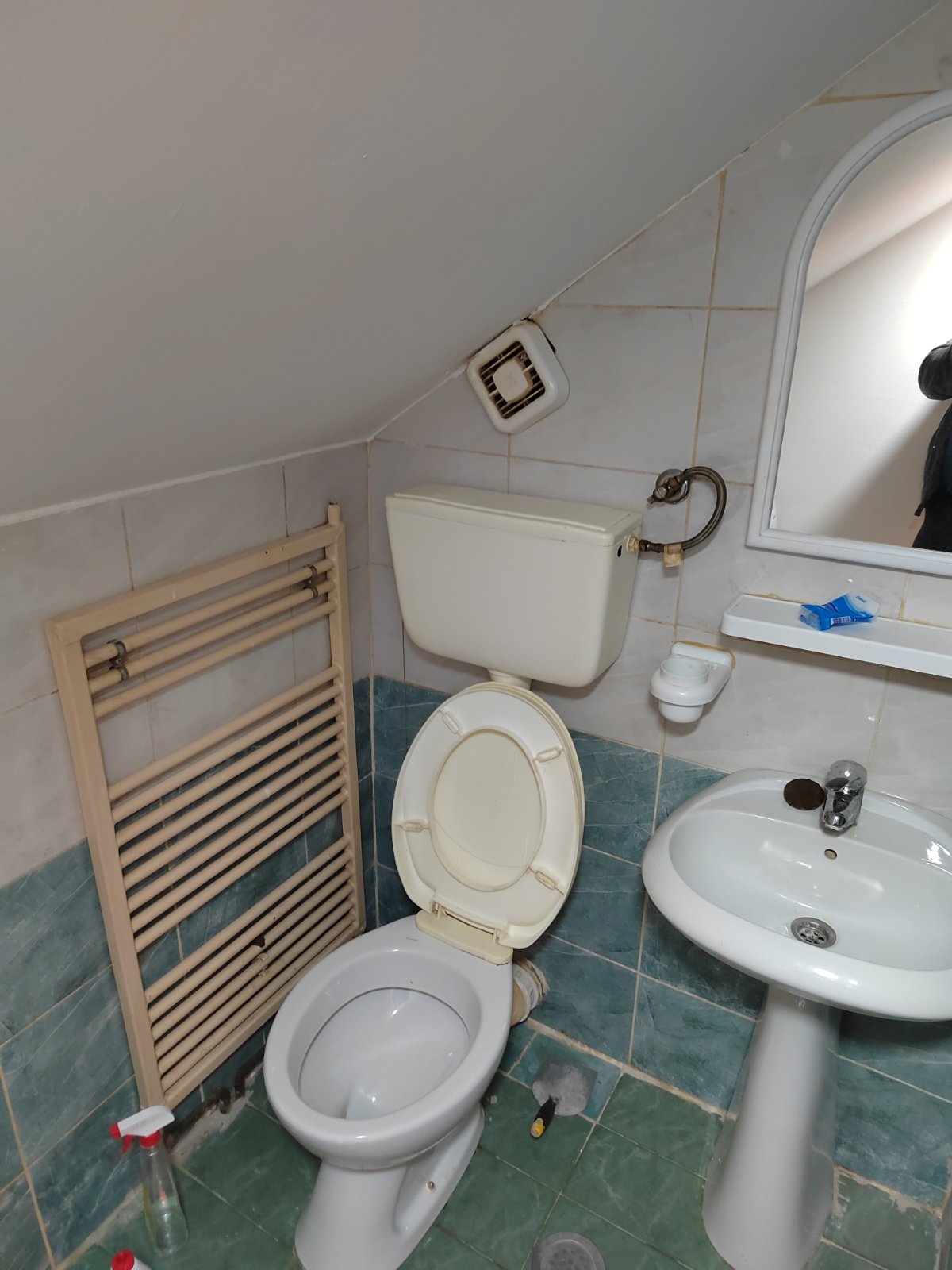 Izdaje se stan na Carini u cenu uračunati računi