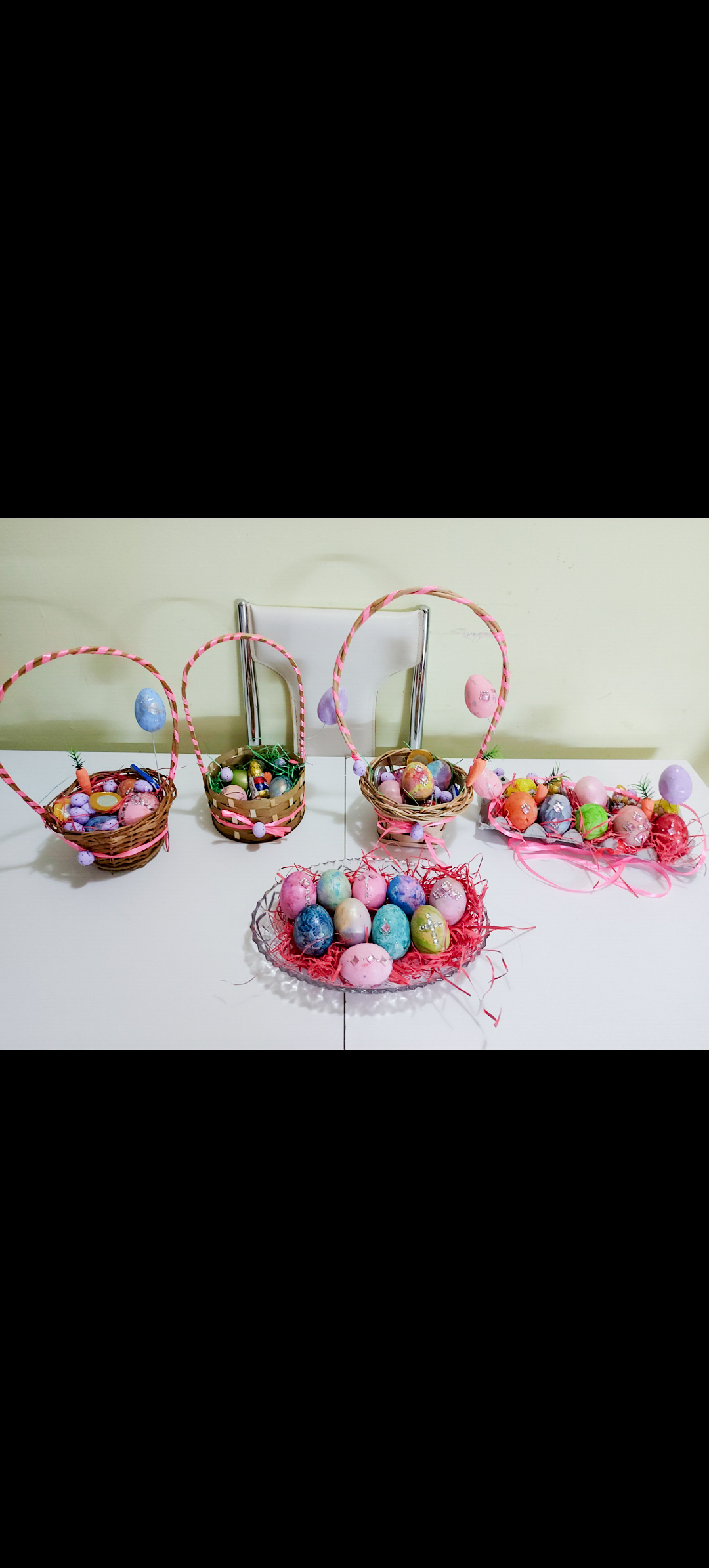 Uslužno farbanje jaja i pravljenje Uskršnjih korpica