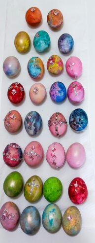 Uslužno farbanje jaja i pravljenje Uskršnjih korpica