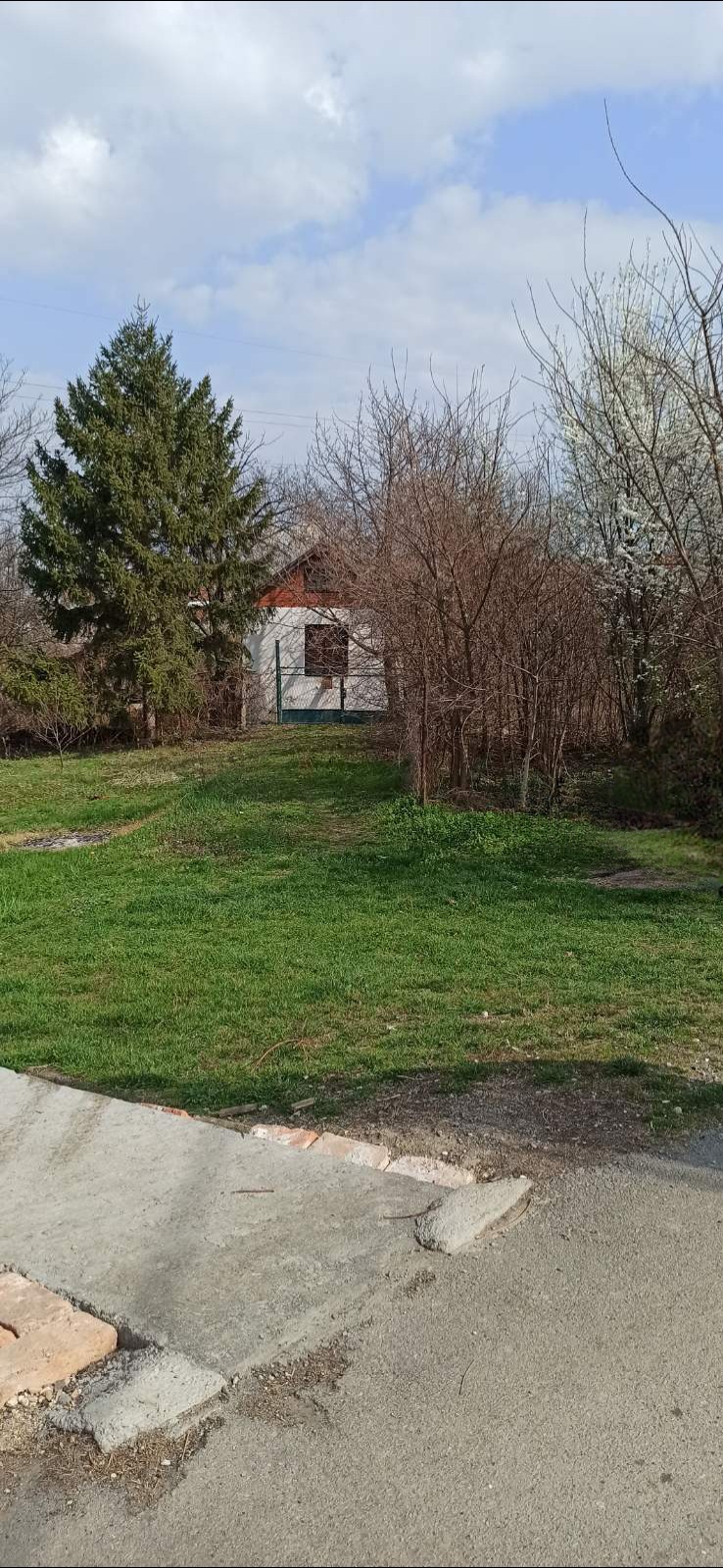 13 ari placa,kuća,pomoćni objekti