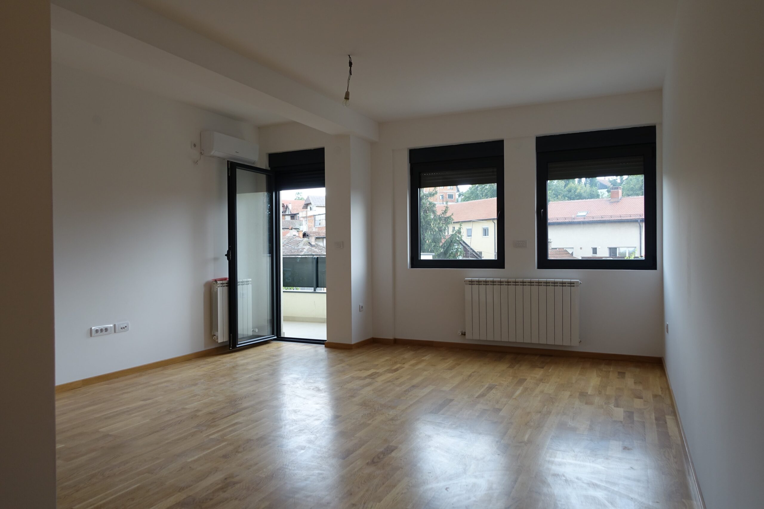 Izdajem nov stan na Slaviji