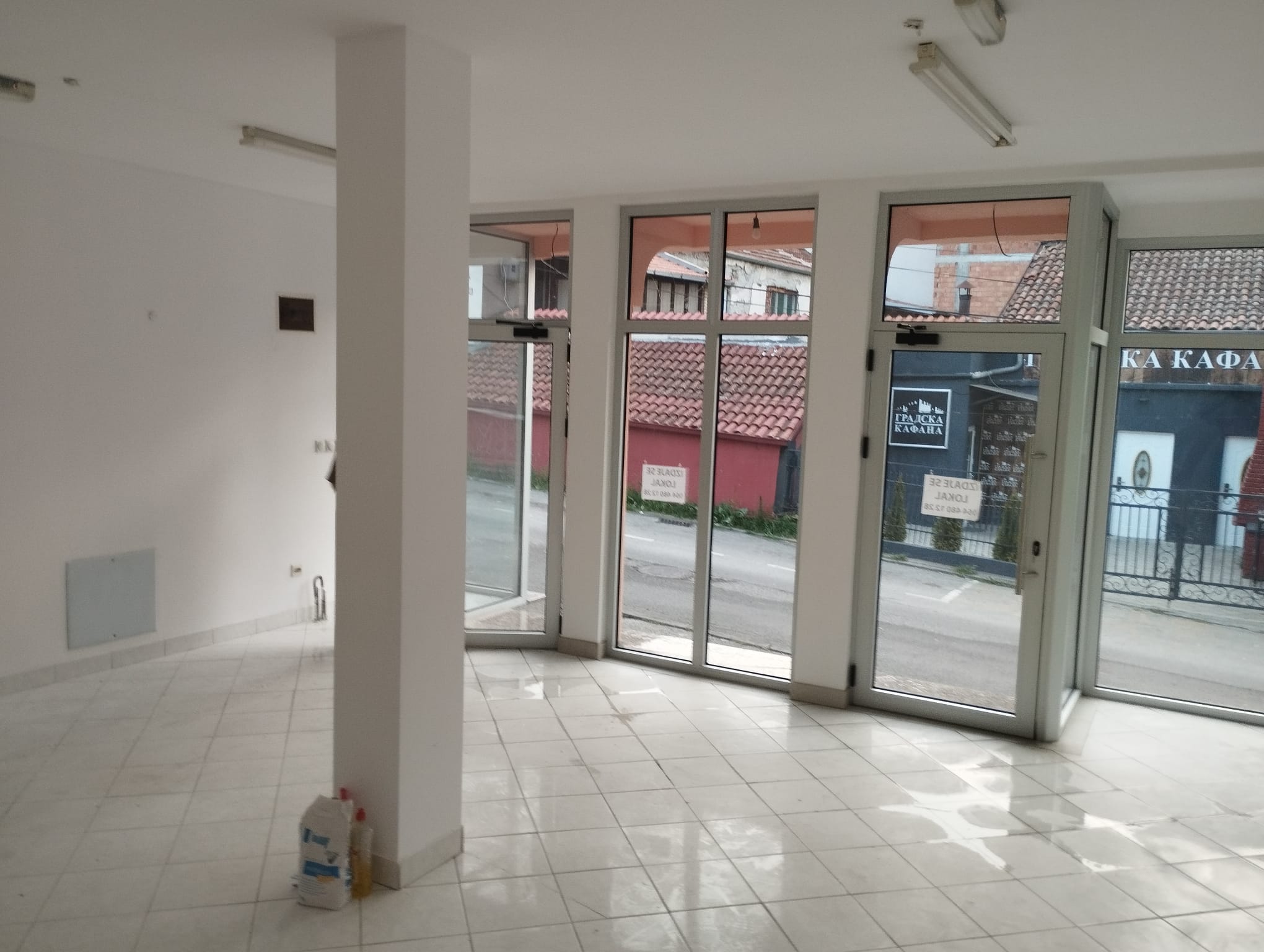 Izdaje se lokal u centru Smedereva, blizu bolnice