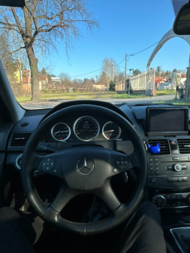 Mercedes Benz c200 2007.