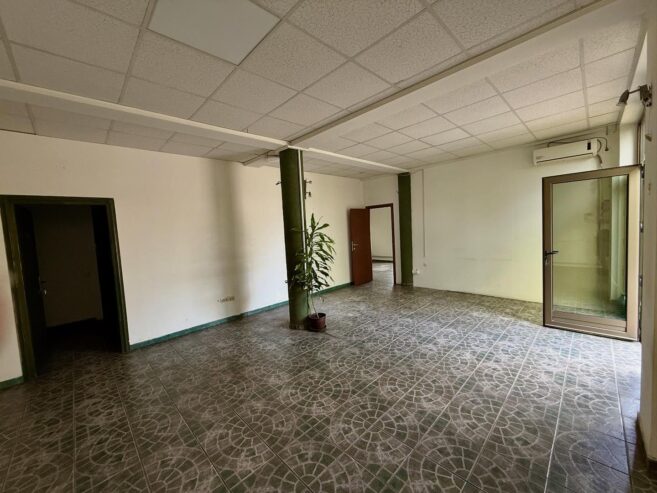 IZDAJE SE POSLOVNI PROSTOR U SMEDEREVU U ULICI ŠALINAČKA BR 19, PREKO PUTA ZGRADE EPS-A