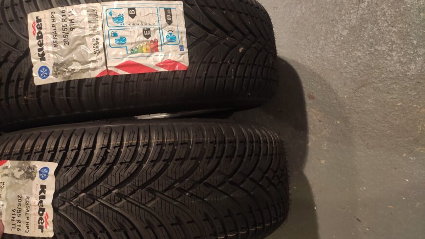 Alu felne 16 5×112 sa novim zimskim gumama (komplet)