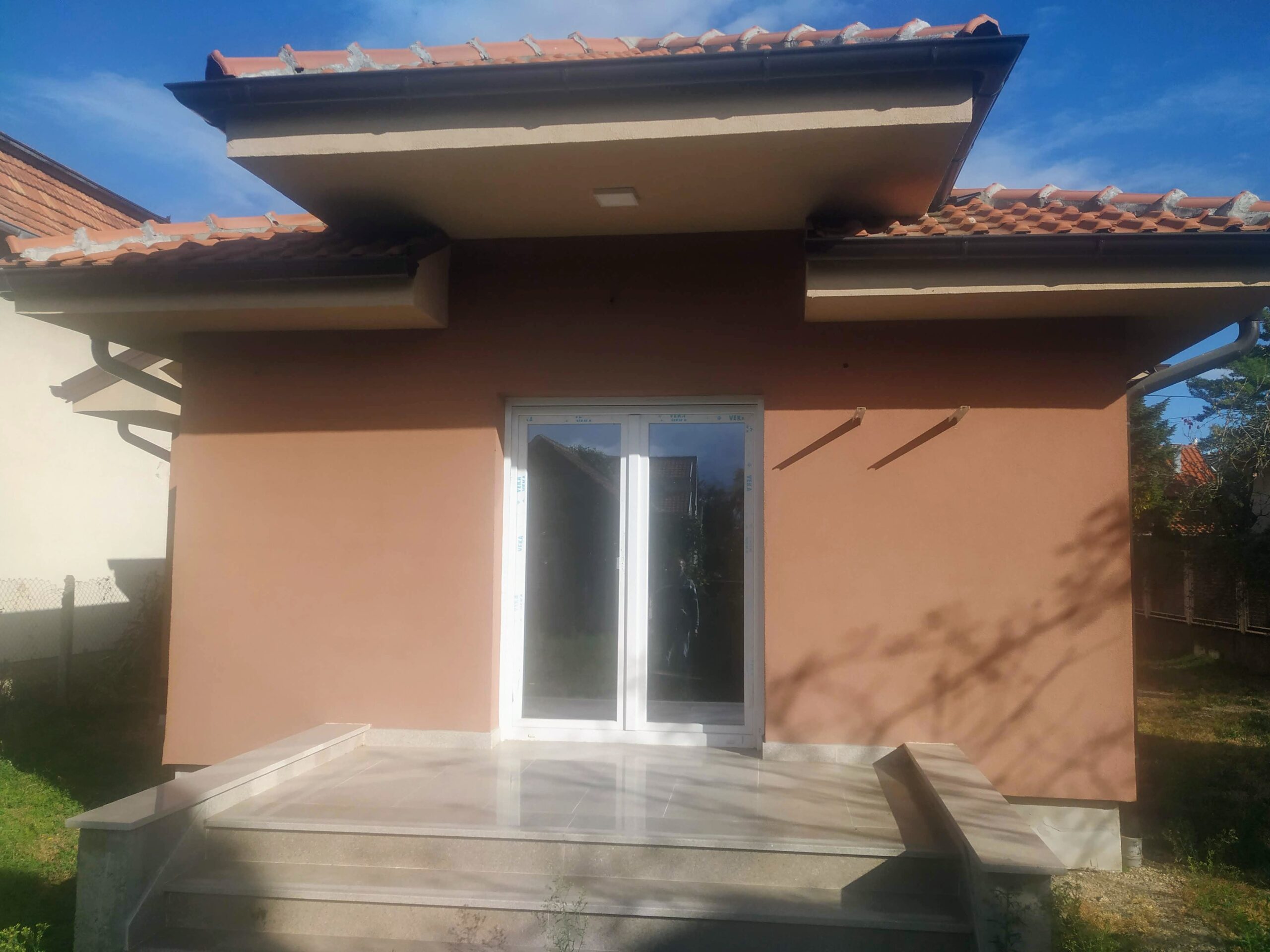 Kuća u centru Smedereva, 100m2 (iznad Lovačkog doma, naselje Petra Maksimovića)