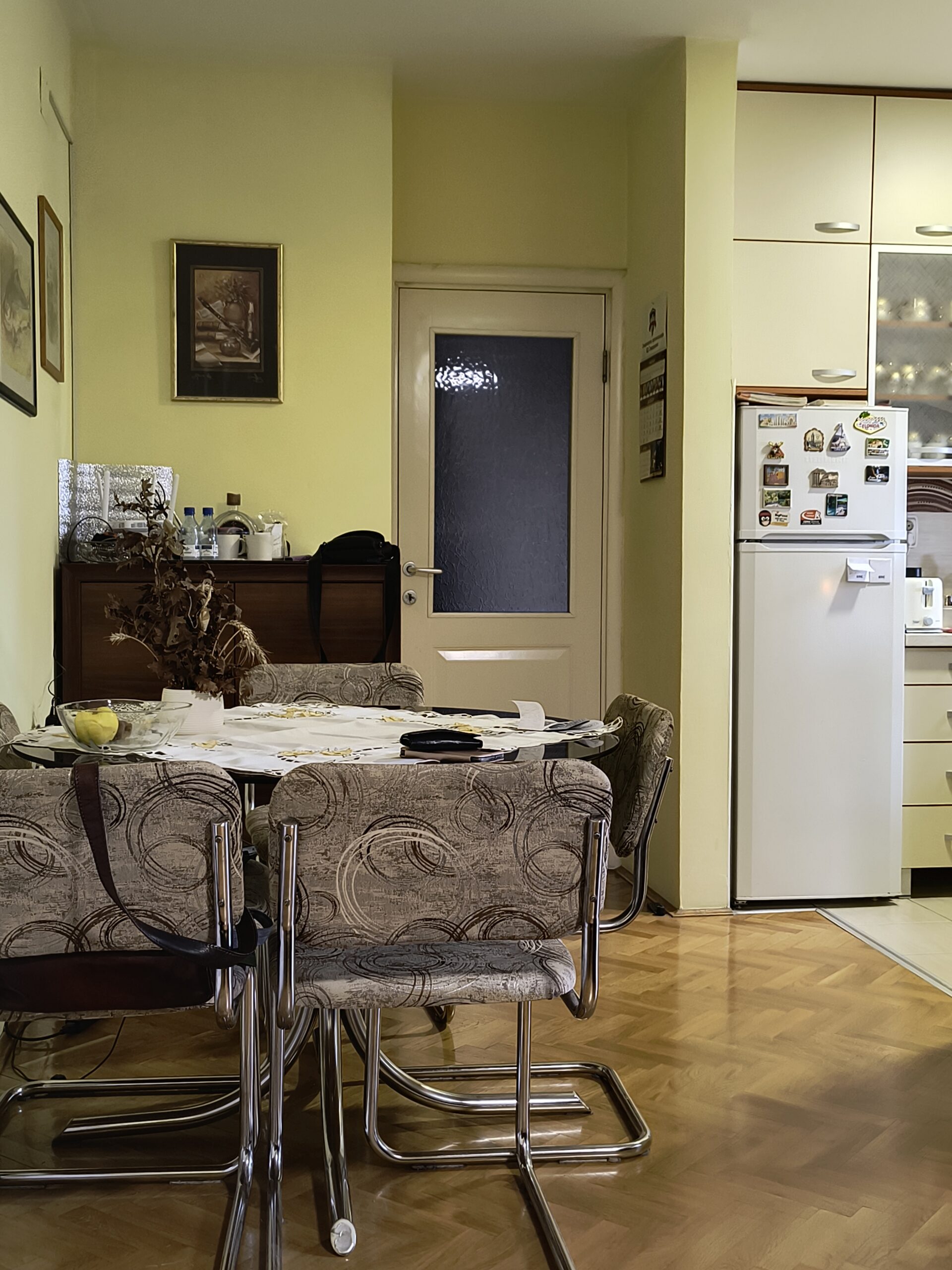 Funkcionalni cetvorosoban stan u centru