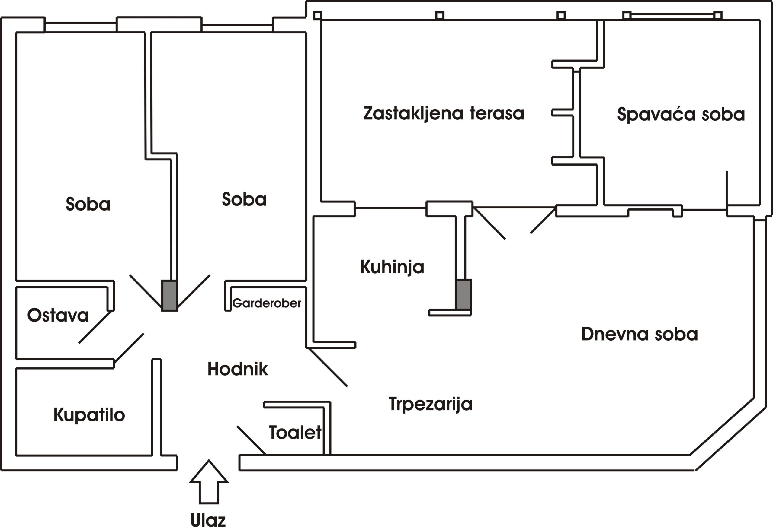 Funkcionalni cetvorosoban stan u centru