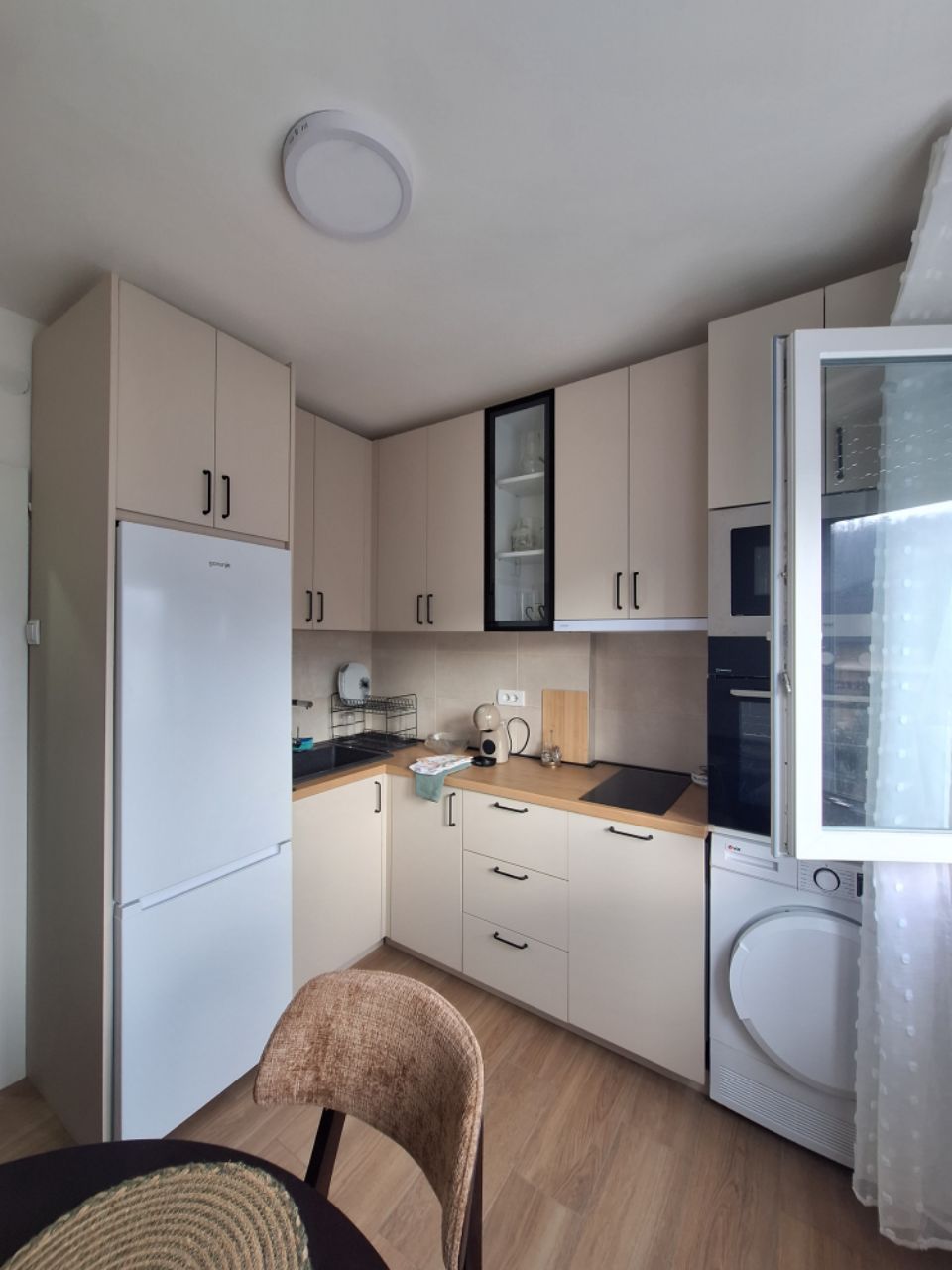 Barni Lux 1 apartmani