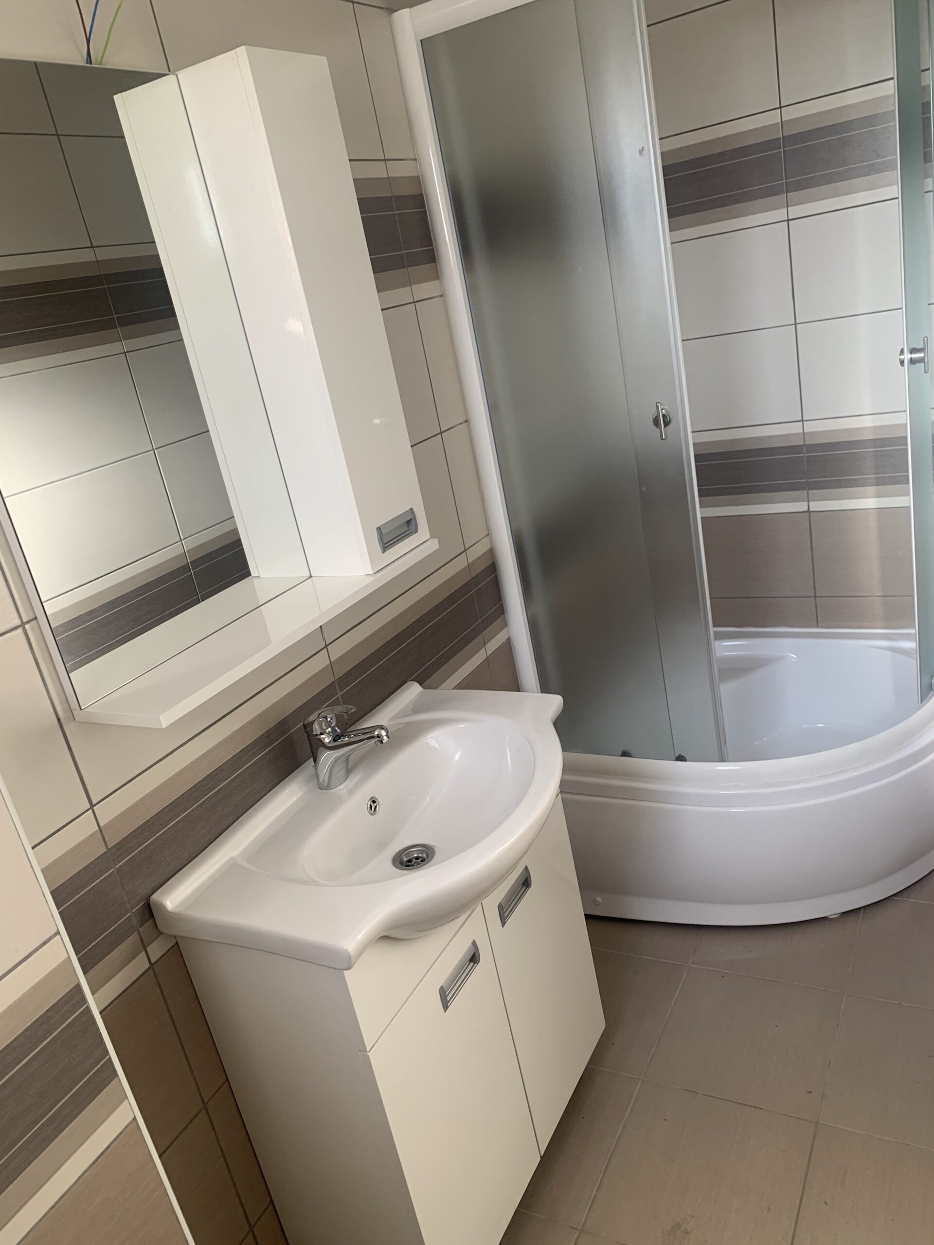 Izdajem stan u Smederevu 350€