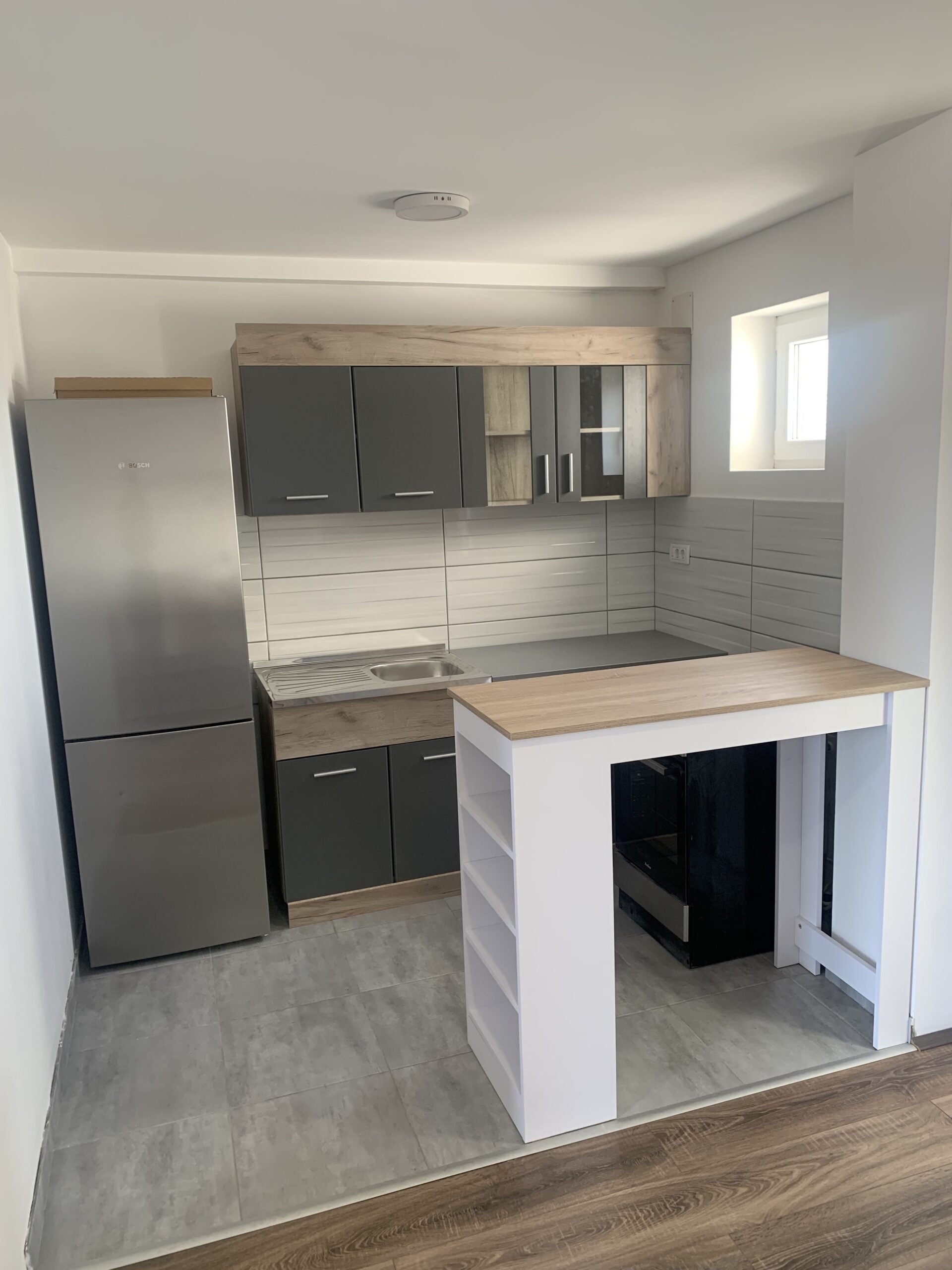 Izdajem stan u Smederevu 350€