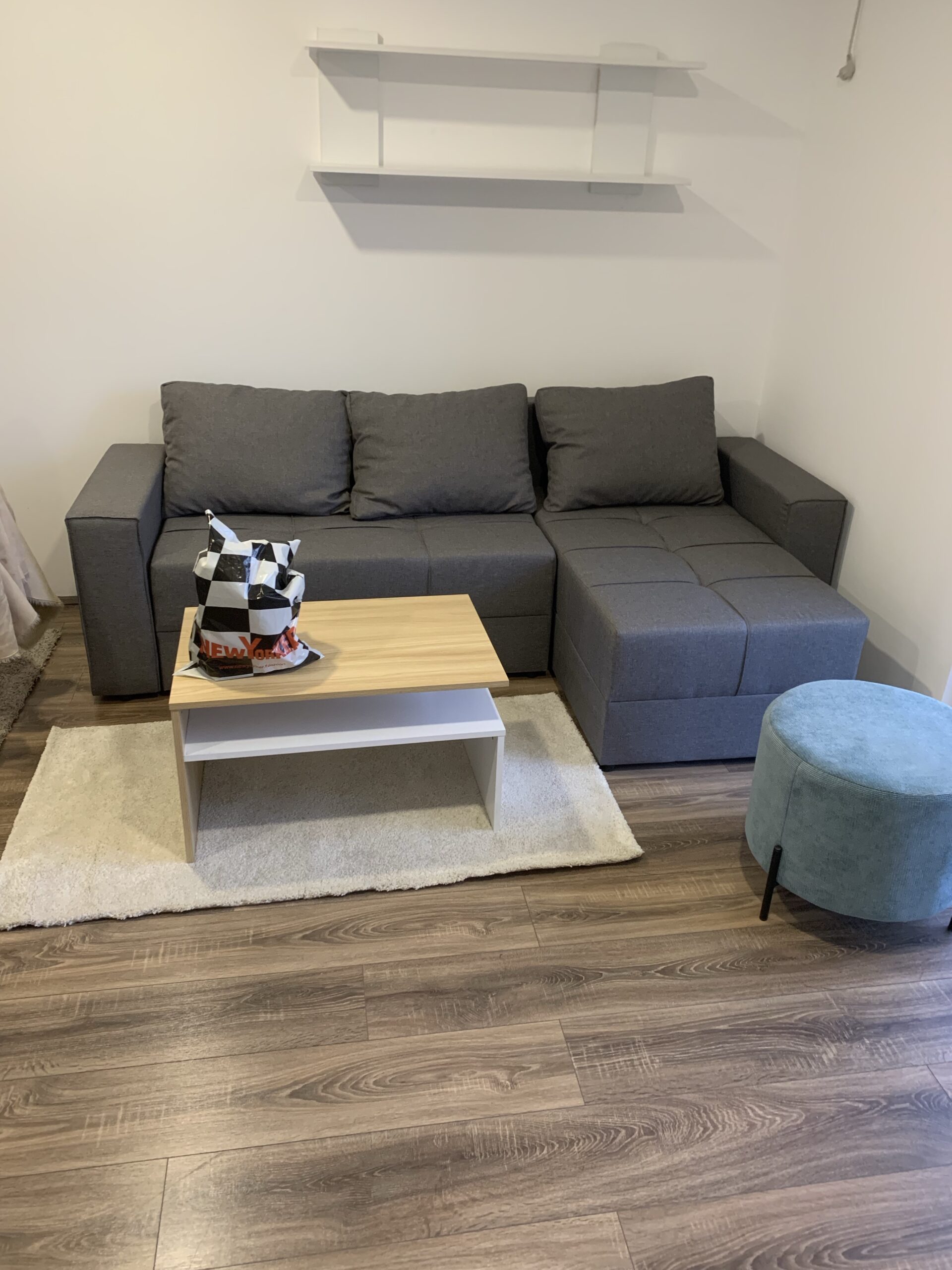 Izdajem stan u Smederevu 350€