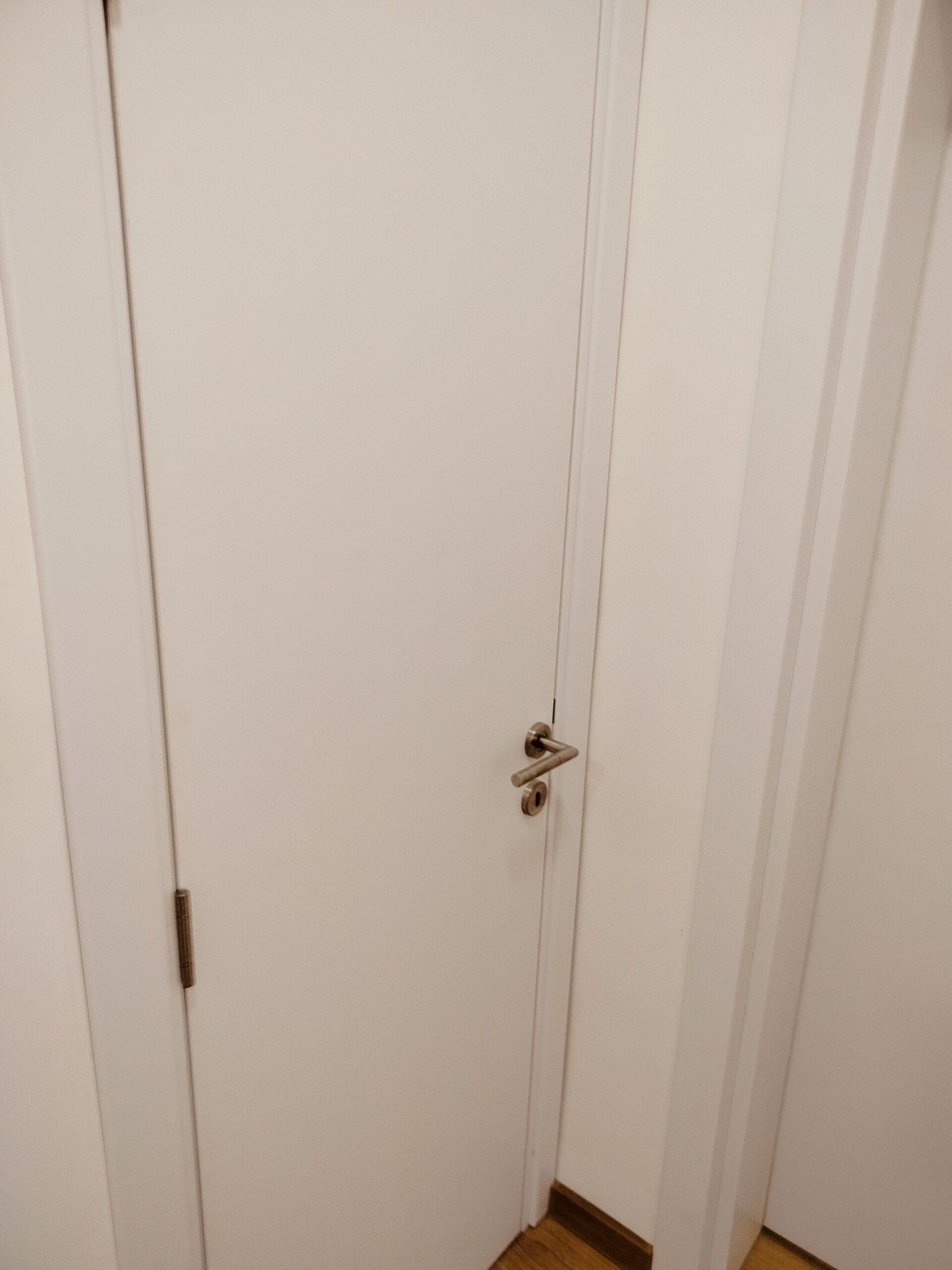 Stan za iznajmljivanje.agenciji.aevokatima, frizerimai dr.