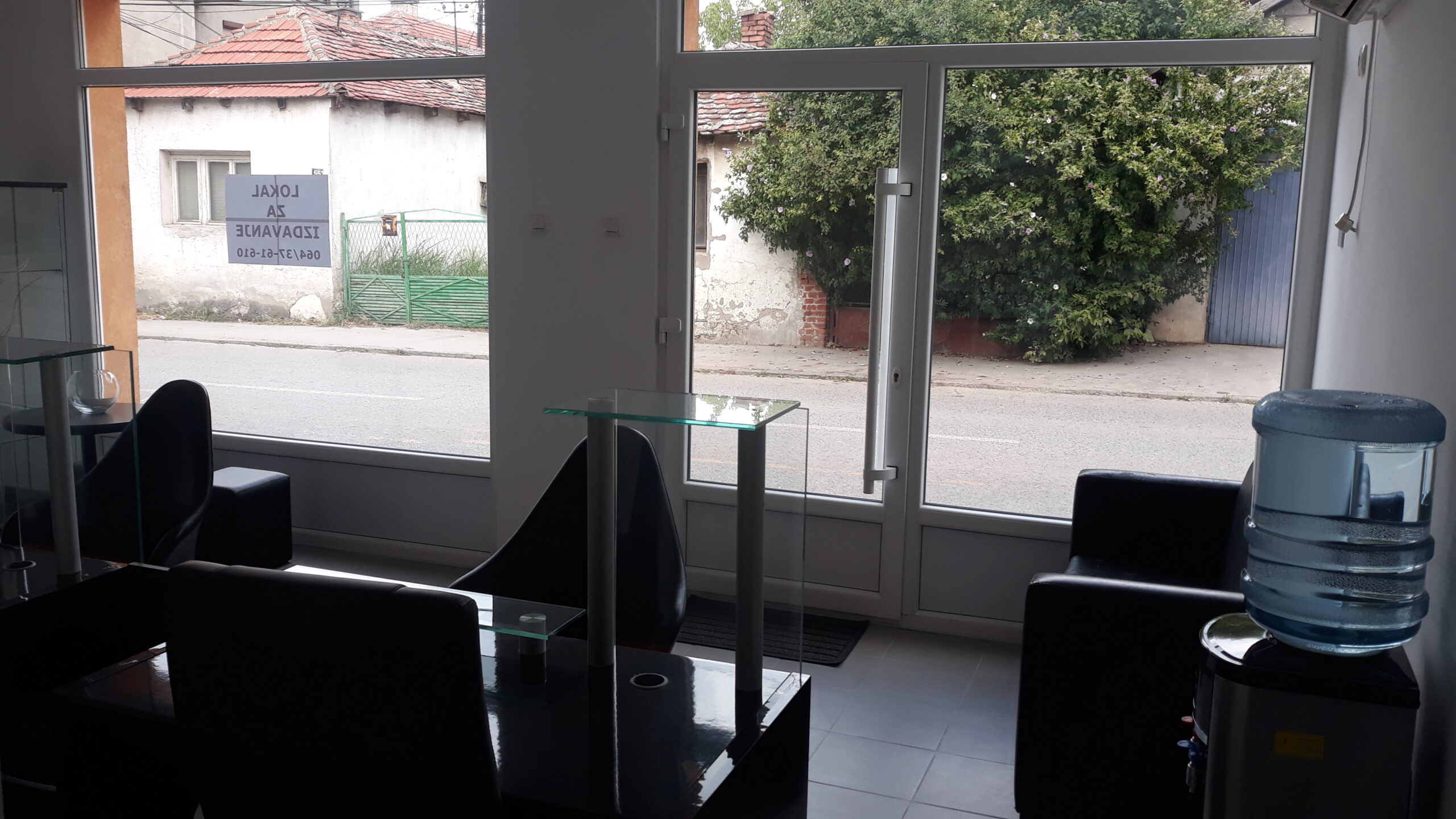Izdajem lokal u Smederevu