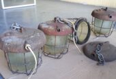 4 vintage industrijske lampe marke Polam Wilkasy