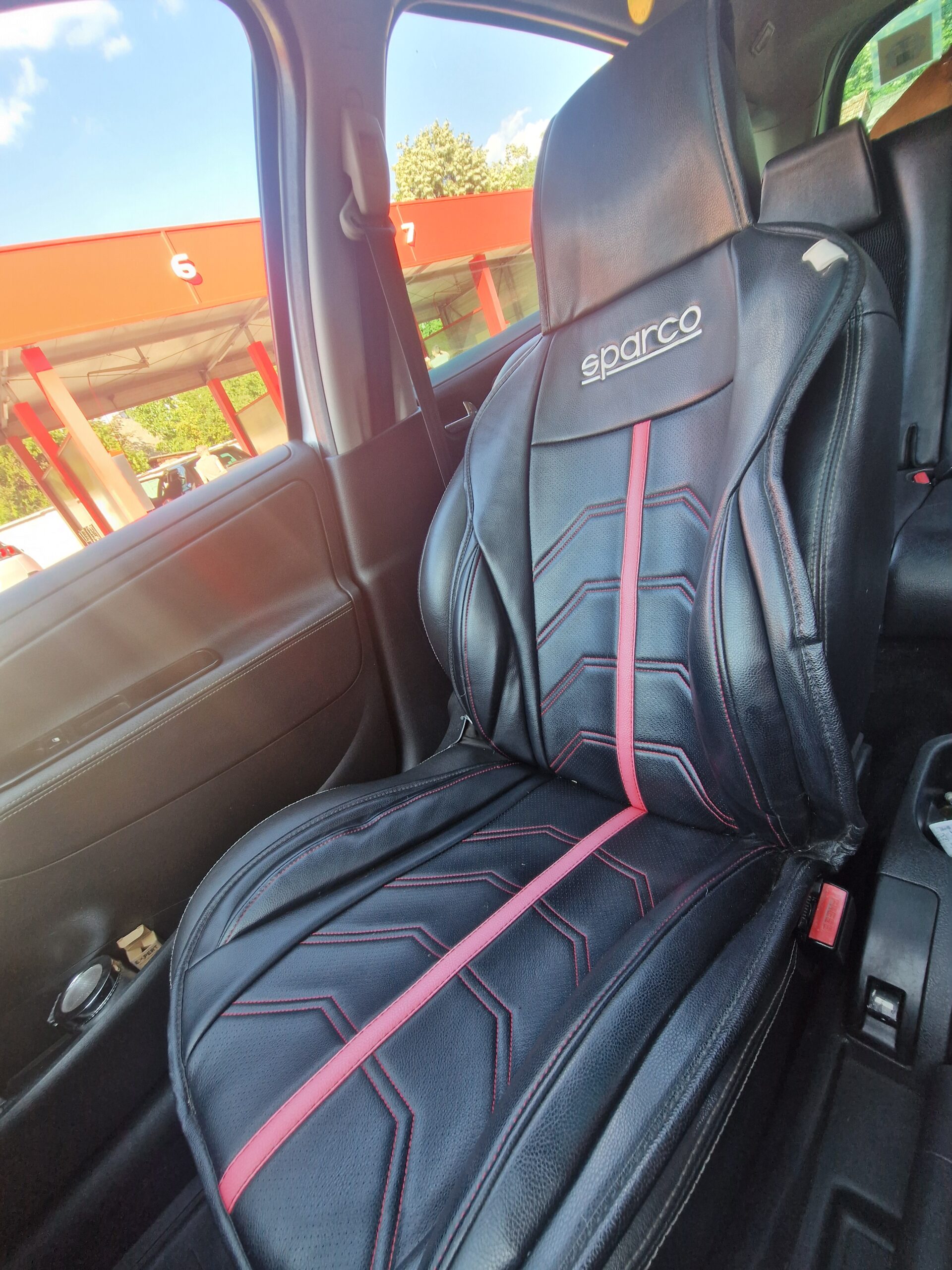 Peugeot 207 SW Outdore