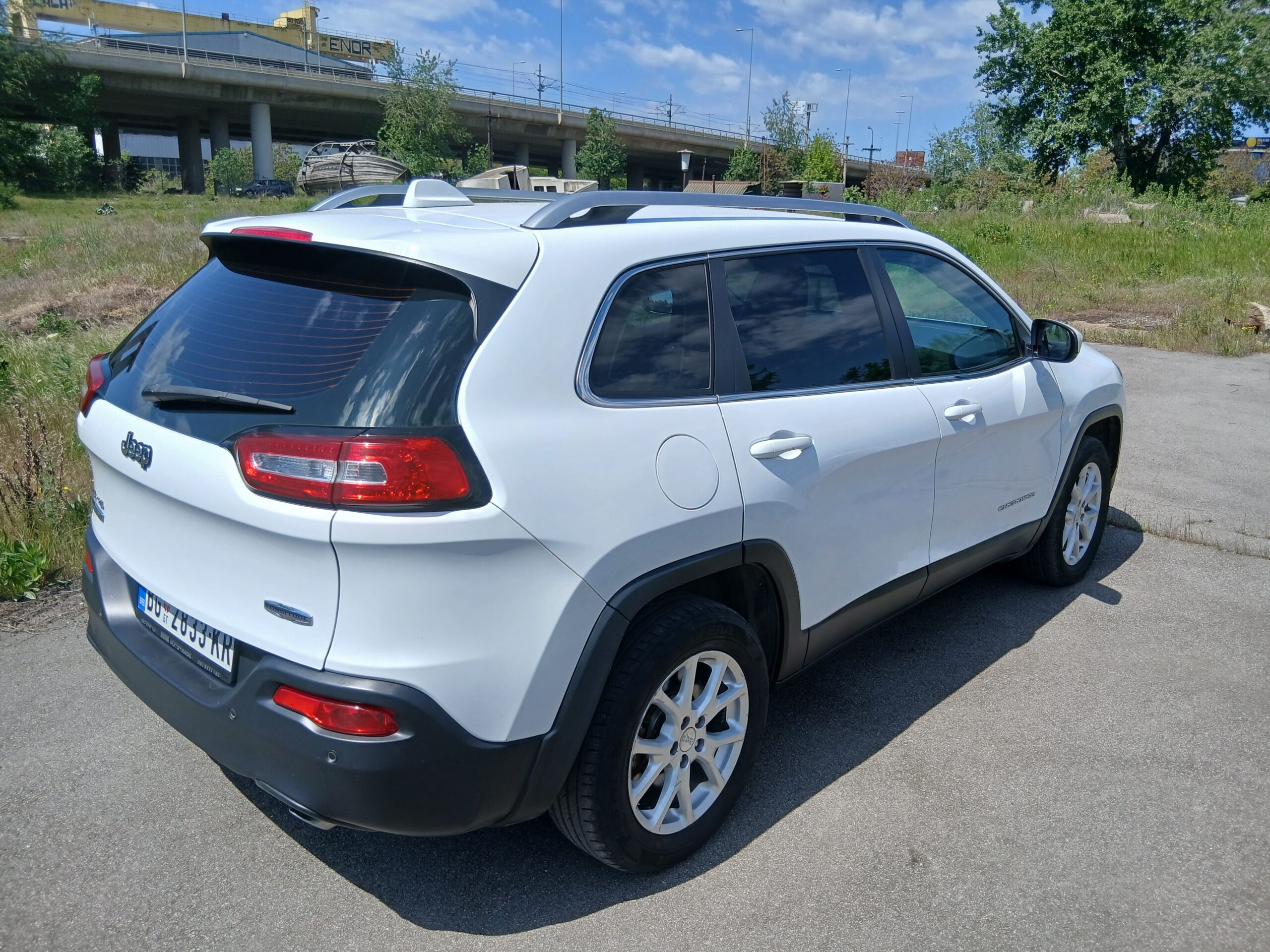 Jeep Cherokee